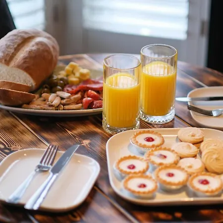 Craig Walk Konukevi 3*